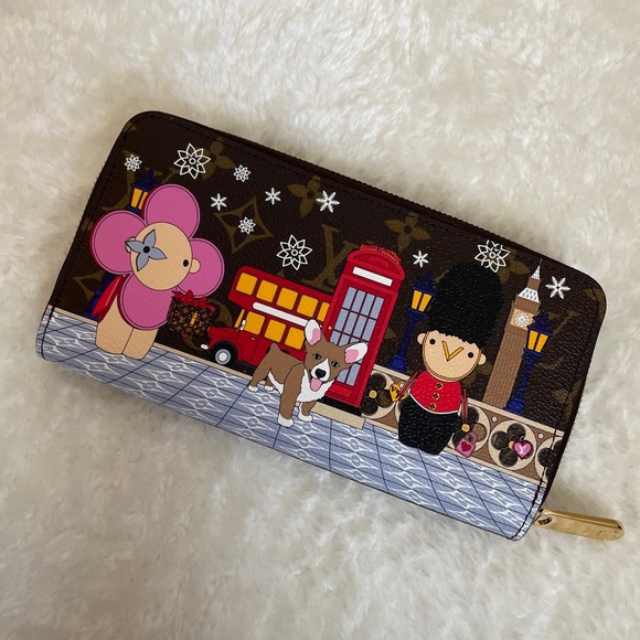 SOLD!!! Louis Vuitton Monogram Zippy Wallet 2021 Xmas Vivienne Limited Edition - Picture 2 of 6